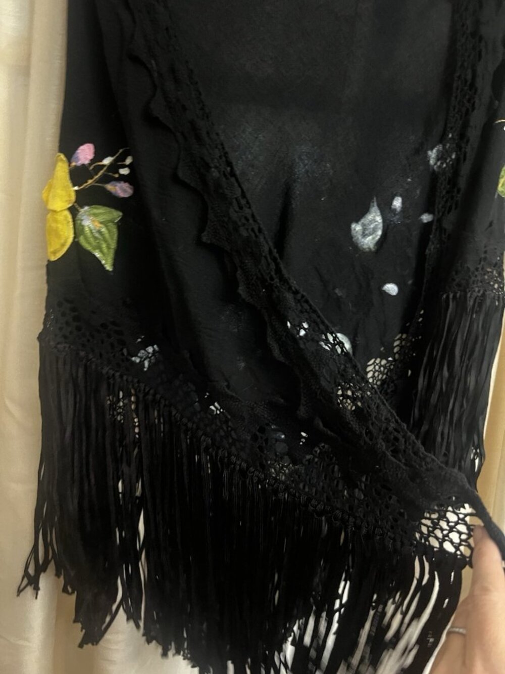 Ana Rosa Mexico Hand Painted Floral Cotton Fringe Wrap Shawl - Picture 6 of 7